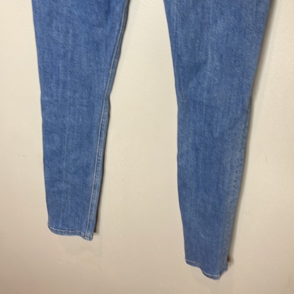 Reformation Ultra High + Skinny in Cyprus - Picture 9 of 11